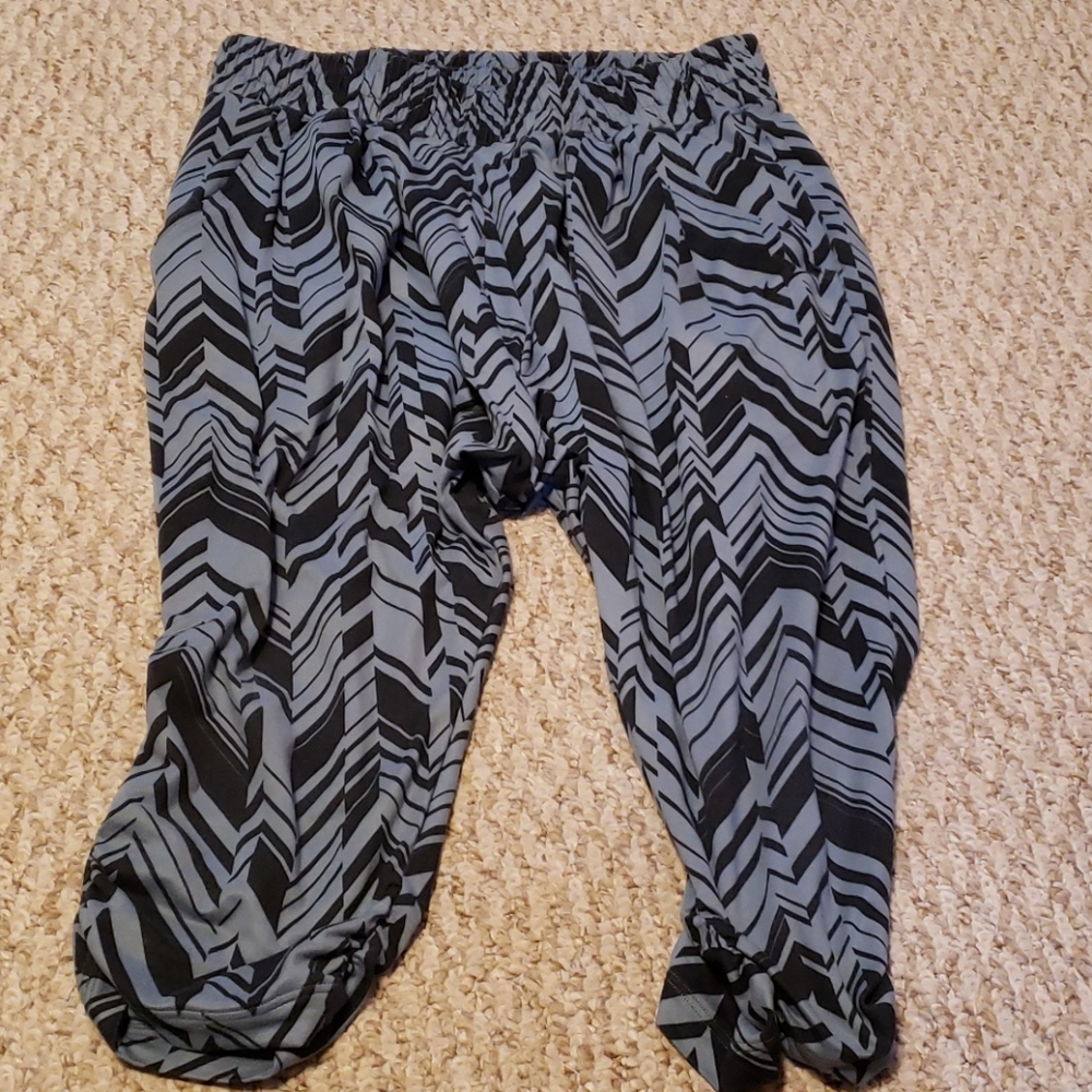 Nike fitness pants
